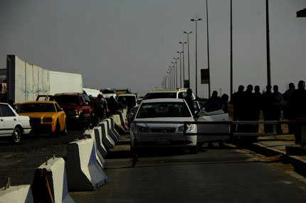 100 El Kaide üyesi kaçtı