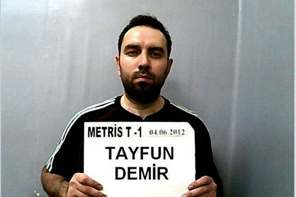 ’Ölen’ dolandırıcı yeniden dirildi