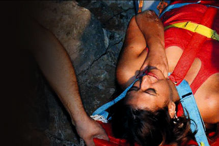 12 metreden yuvarlandı