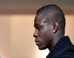 Balotelli rahat durmuyor