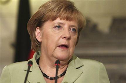 Merkel, Atina’da umut verdi