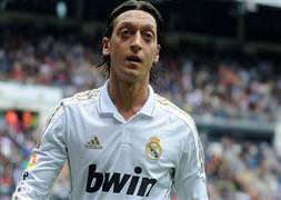 Mesut Özil sonunda patladı!