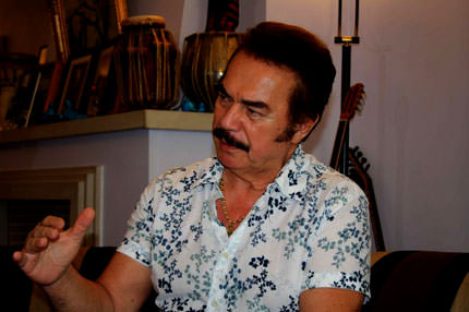 Ustadan Baba şov