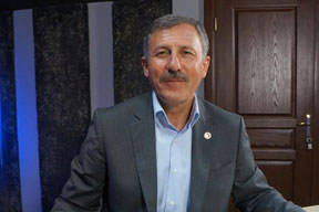 Hikmet’e eleştiri