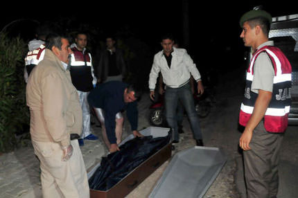 Boşandığı eşe 35 bıçak