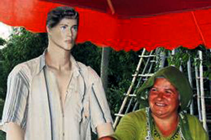 Cansız manken canlandırdı