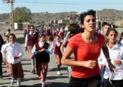 PKK'lı teröristler okul bastı