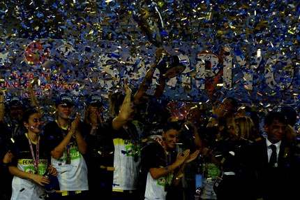 Fener’den farklı zafer