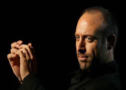 Halit Ergenç 'Sahnede İsyan'da