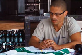 Alex imzayı attı Coritiba çıldırdı