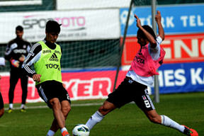 Necip Uysal maç gününe kaldı...