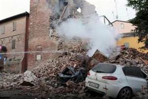 Tarihi deprem kararı