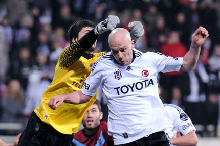 Beşiktaş taraftarı Ernst’i unutmadı!