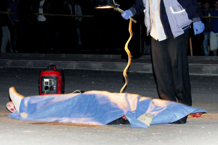 Hastaneden kaçıp arkadaşını öldürdü