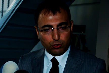 ’Tehdit ettiler’