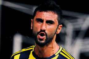 Selçuk 10 yıl daha Fener'de