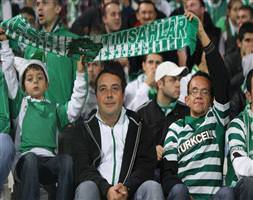 Beşiktaş - Bursaspor maçında Bursa taraftarı yok