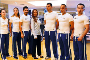 Hülya 'Çakıl'a taktı