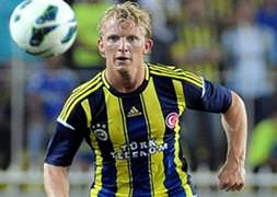 Alex'in tahtına göz dikti