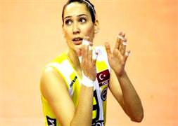 F.Bahçe’nin yıldızı trafik kazası geçirdi