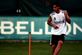 İsmail 3 yıl daha Beşiktaş'ta