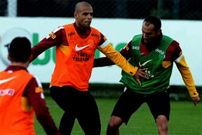 Melo'nun keyfi kaçtı