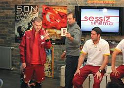 Cumayı Galatasaray önermiş
