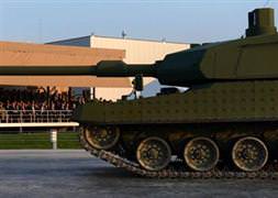 Başbakan Milli Tank Altay'ı tanıttı