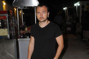 Ünlü yönetmen övgüden mutlu