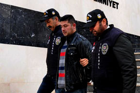 Cinayeti bülbül gibi şakıdı