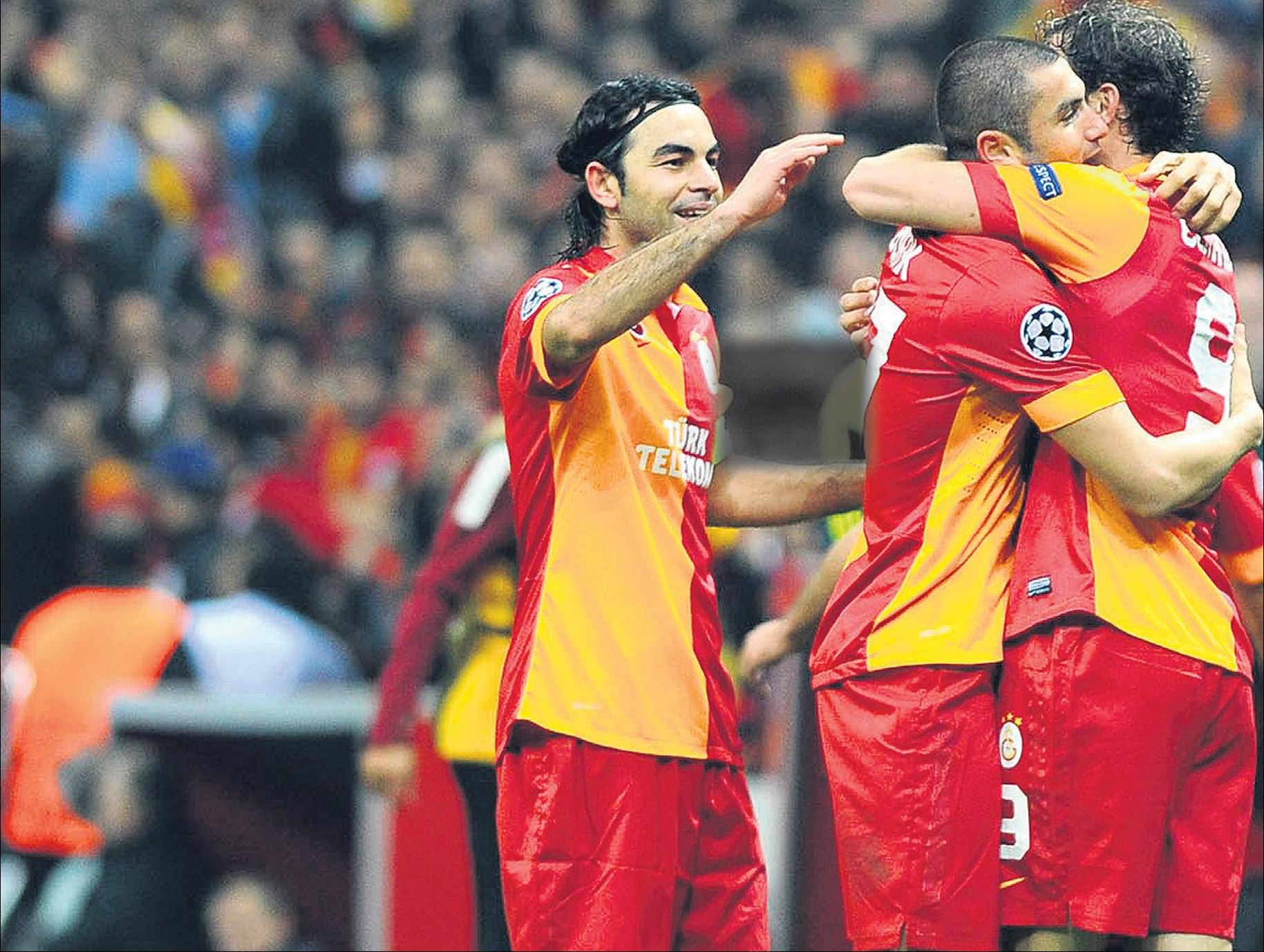 Cimbom devleri solladı