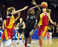 Dişi Aslan, Beşiktaş'ı ikiye katladı: 81-43