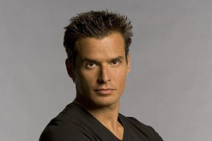 Antonio’dan özel pozlar