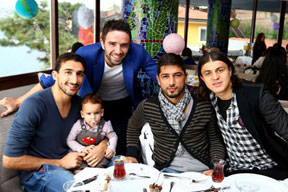 Doğum gününde buluşma