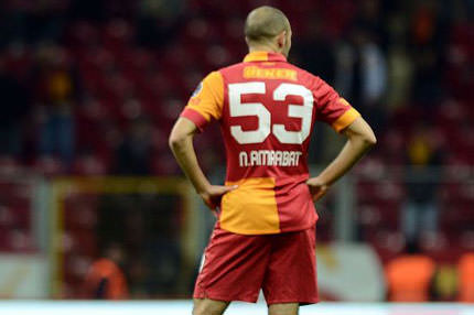 Amrabat yine şaşırttı!