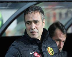 Ersun Yanal: "Alper hiçbir yere gidemez"