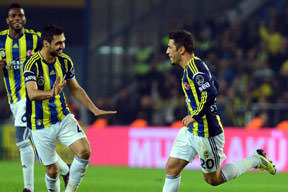 100. maçını golle süsledi