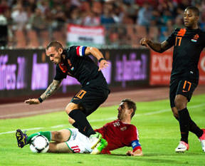 Sneijder formsuzmuş