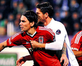 Ersan Gülüm Es-Es'e yok!