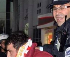 Kayseri'de Fenerbahçe otobüsüne saldırı