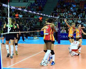 Derbinin galibi yine Galatasaray Daikin!