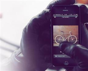 Dokunmatik ekranlara özel eldiven