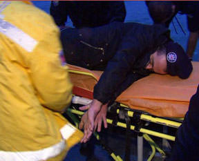 Polis hayat kurtardı...