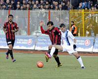 Tavşanlı Demir kırdı