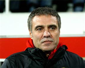 Ersun Yanal: "Oyuncularımı kutluyorum"