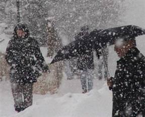 Marmara'ya kar geliyor