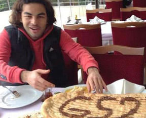 Selçuk İnan’a 2-1 yazan pide