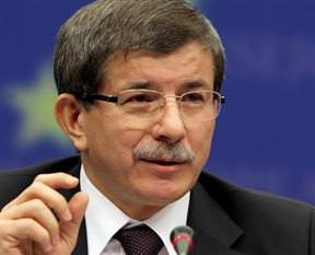 Davutoğlu'dan Rum büyükelçisine sert cevap