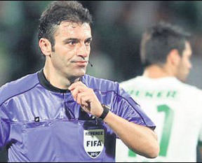 Trabzon-G.Saray derbisi Yunus Yıldırım'ın