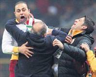 Hasan’dan ’mavi’ totem!